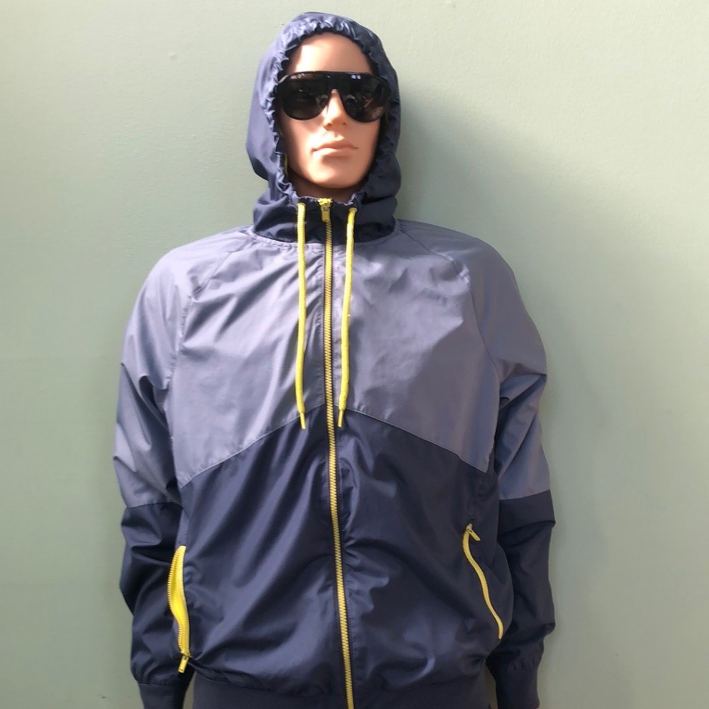 Unipro Jacket - Picture 2 of 10